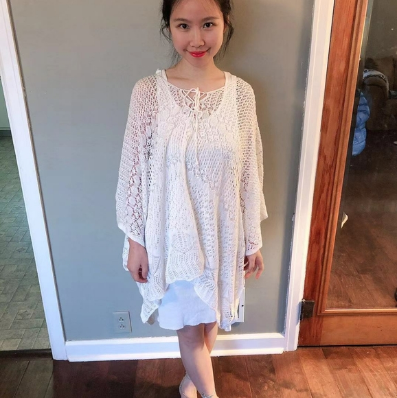 Ralph Lauren One Size white poncho - Picture 2 of 2